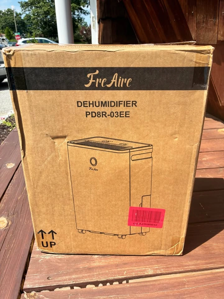 FreAire 2500Sq.Ft 34Pint Dehumidifier with Drain Hose - photo 3