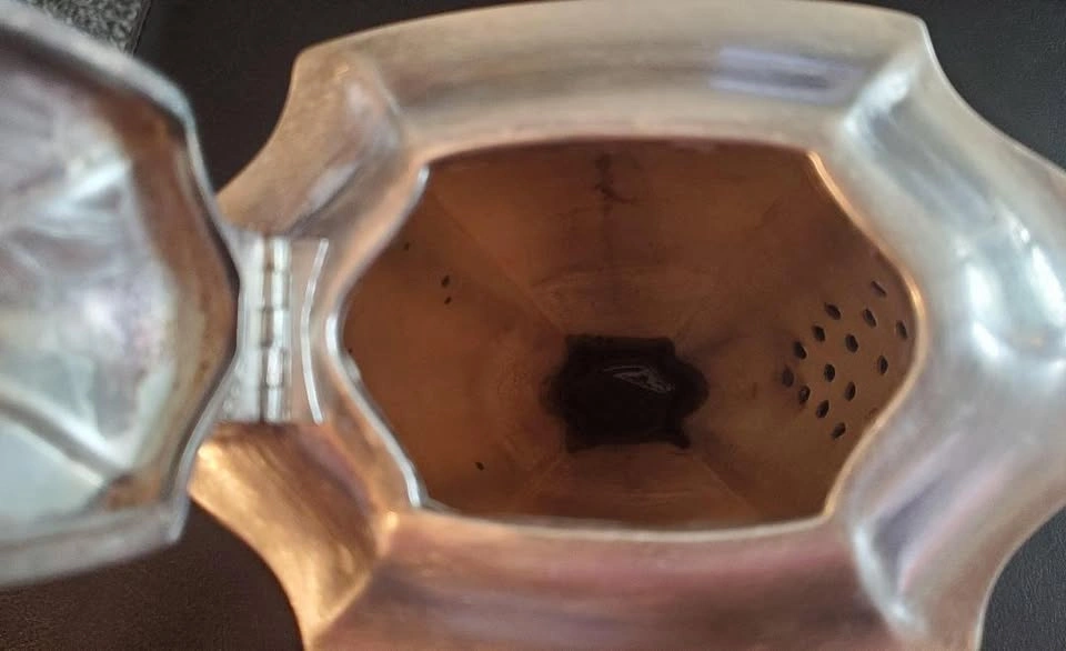 Vintage Canadian Silver Teapot - photo 4