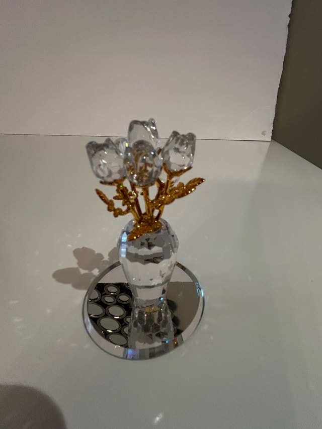 Swarovski Crystal Flower Bouquet Figurine