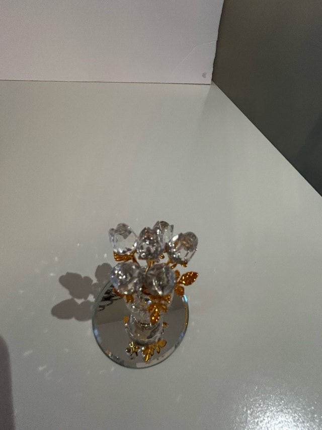 Swarovski Crystal Flower Bouquet Figurine - photo 3