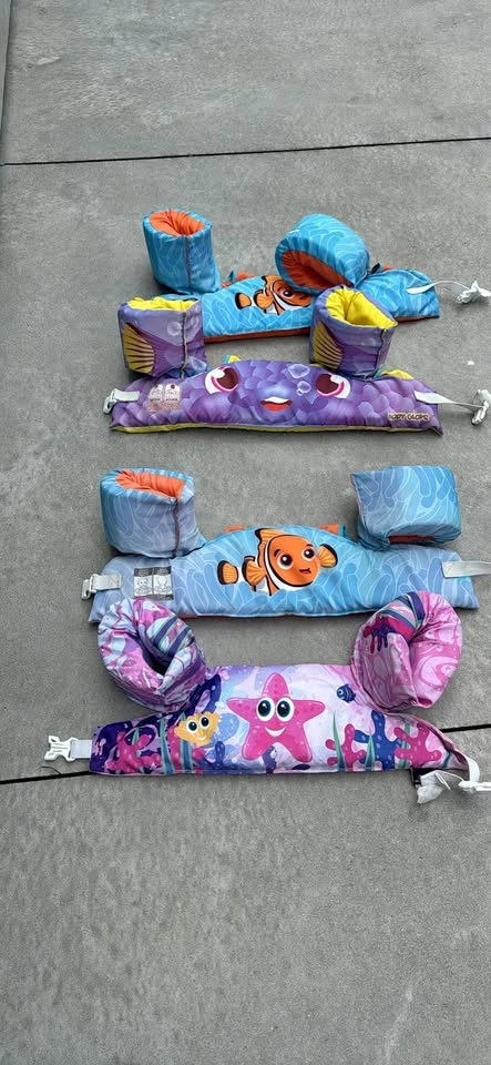 Body Glove Kids Puddle Jumpers Life Jackets