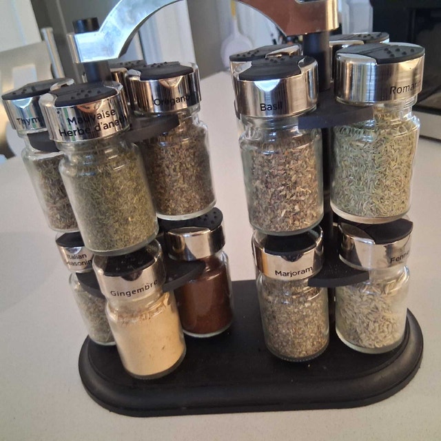 Rotating Spice Rack - photo 2