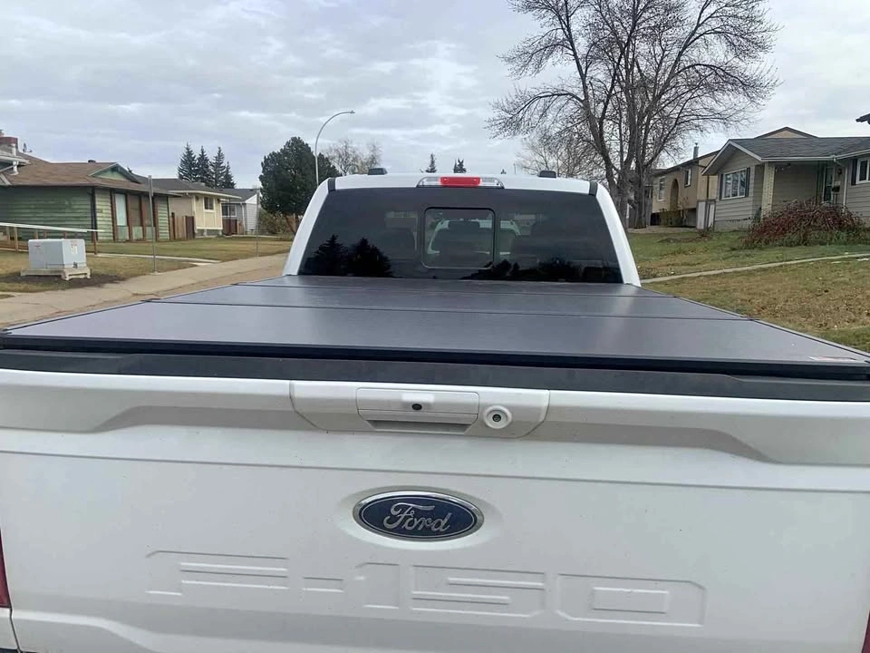 Ford Truck Bed cover (hard)