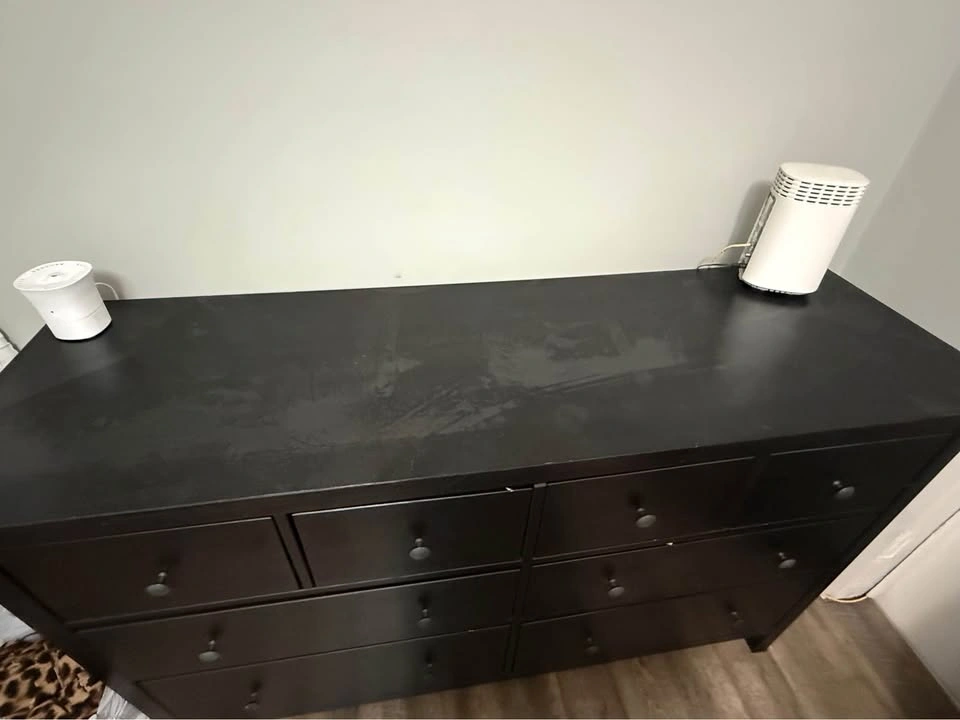 8 drawers dresser- very spacious - photo 2