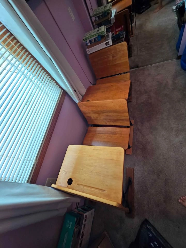 Old fashioned vintage school desks - photo 2