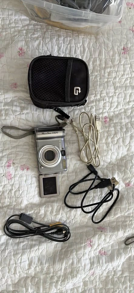Canon PowerShot A620 Digital Camera
