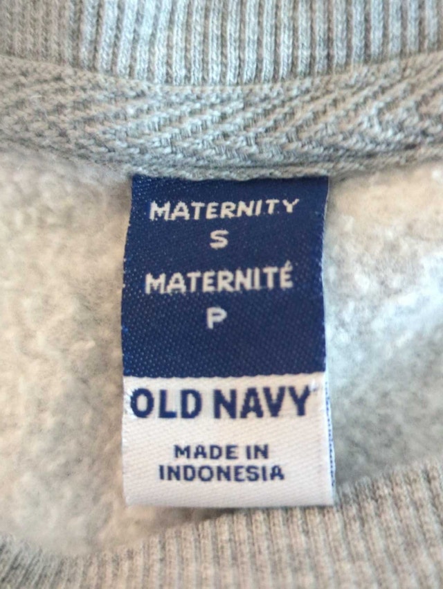 Old Navy Maternity Sweatshirt - photo 2