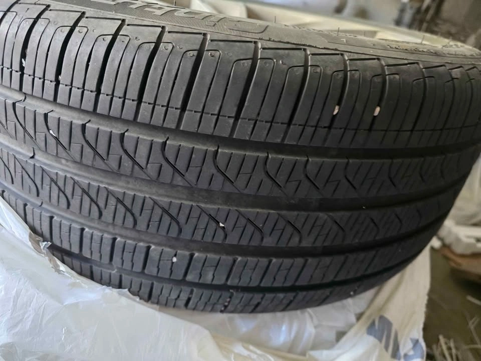 Pirelli Cinturato 245/40 R18 Tires and OEM Rims Set - photo 2
