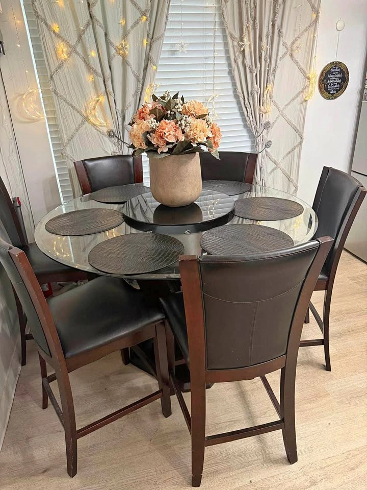 Venice 5-pc 54" Glass Counter-Height Dining Set