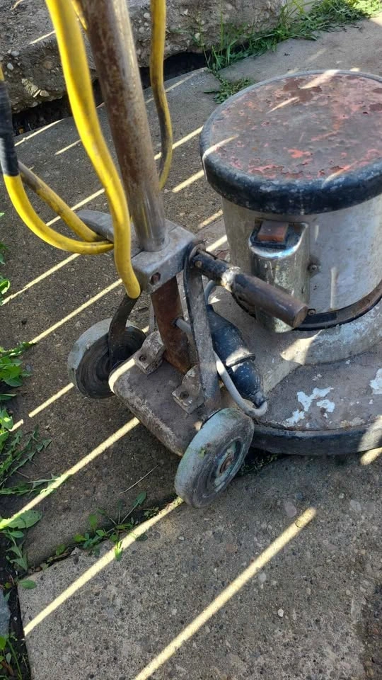 Floor Swing Machine - photo 3