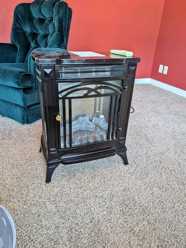 Electric fireplace