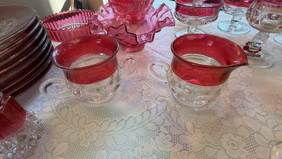 Kings Crown Ruby Glass - photo 2