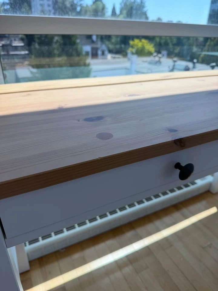 IKEA Hemnes Desk - photo 2