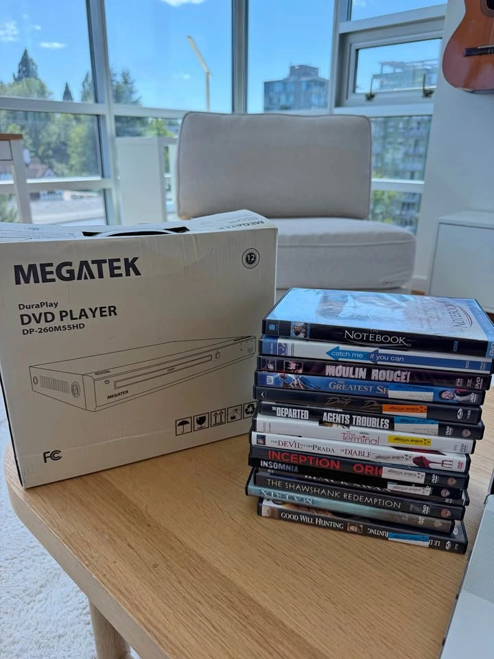 dvd player with 14 dvds