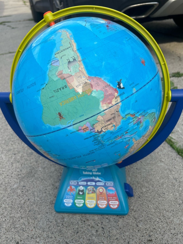 LeapFrog Talking Globe
