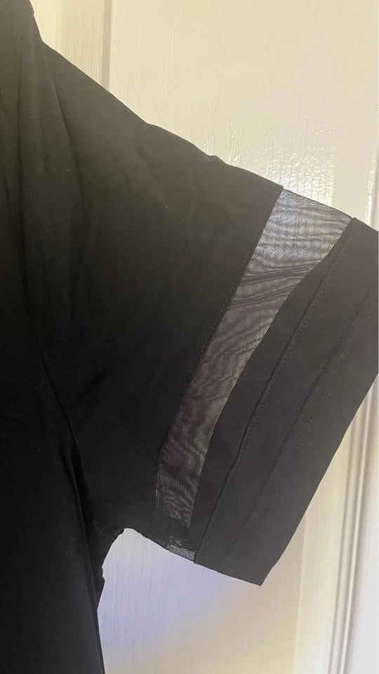 Black Sequin Graphic T-Shirt Dress (Like New) - photo 3