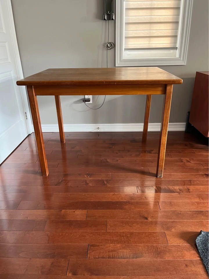 Compact teak Dining Table by Brunswick manufacturer - photo 2