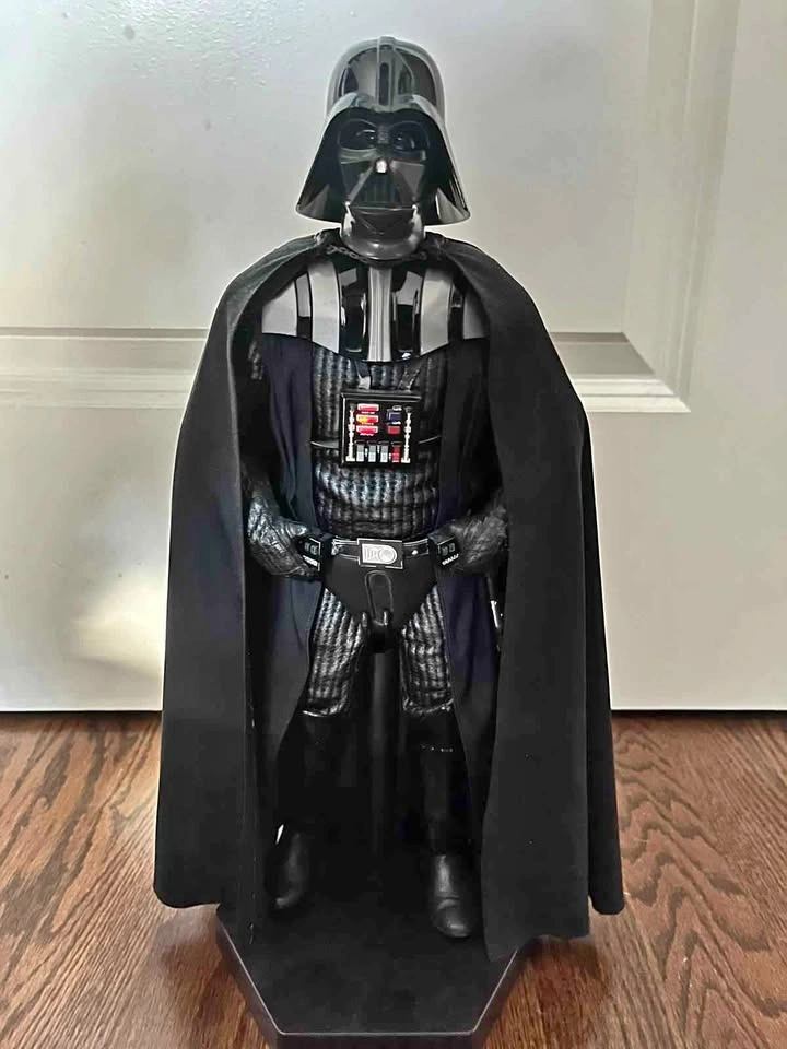Sideshow darth vader 1/6 figure
