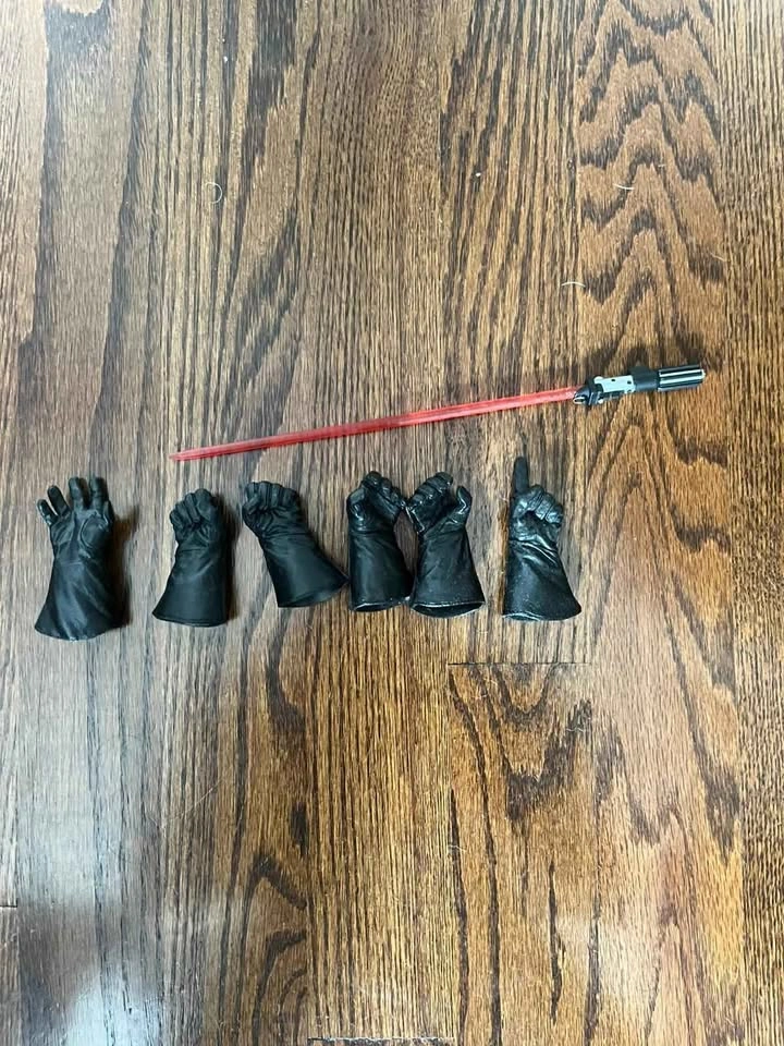 Sideshow darth vader 1/6 figure - photo 3