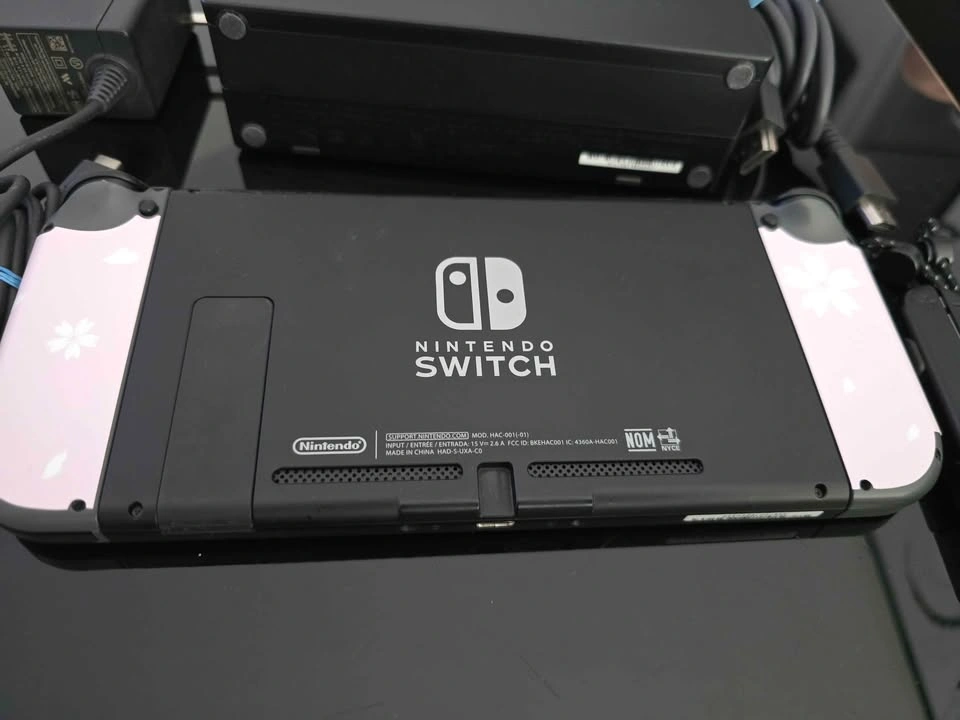 Nintendo Switch Console with Joy-Cons - photo 3