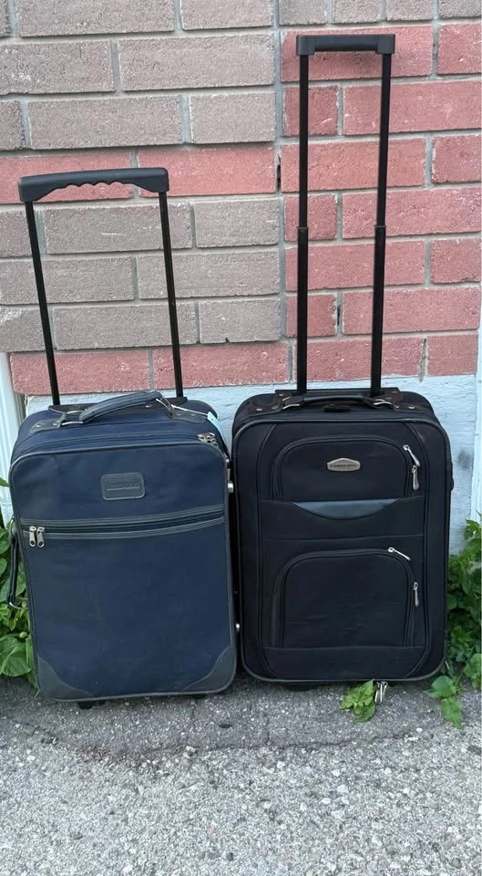Set of 2 Rolling Carry-On Suitcases – Black & Navy Blue - photo 2
