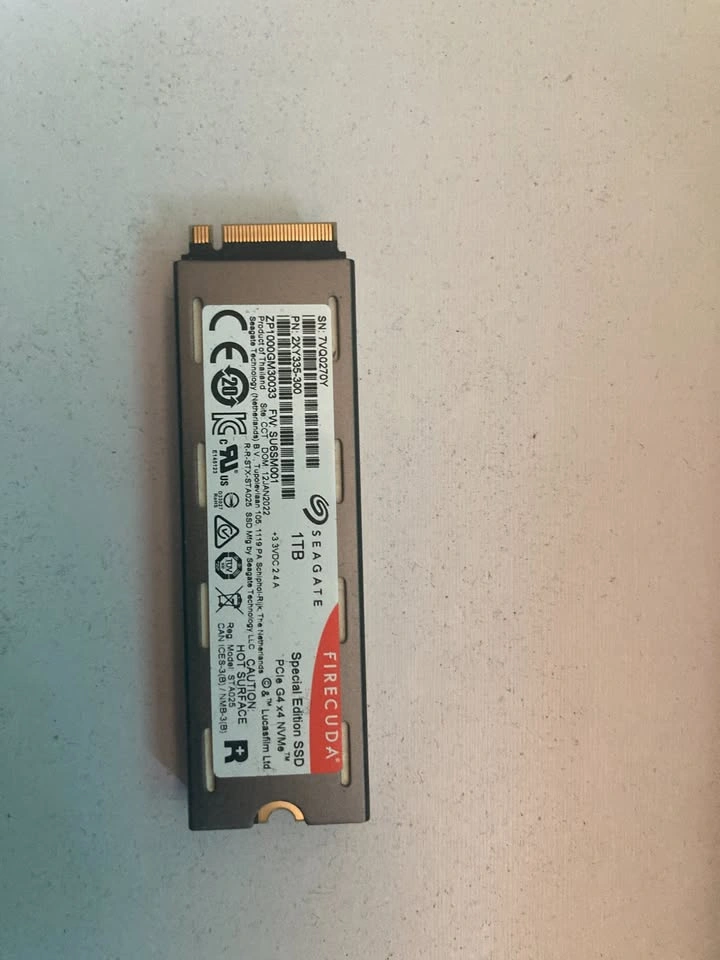 Seagate FireCuda Mandalorian Edition M.2 NVMe 1TB - photo 2