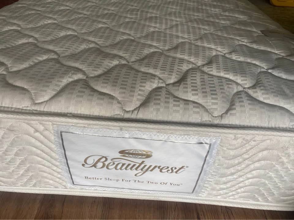Twin BeautyRest Firm Mattress - photo 3