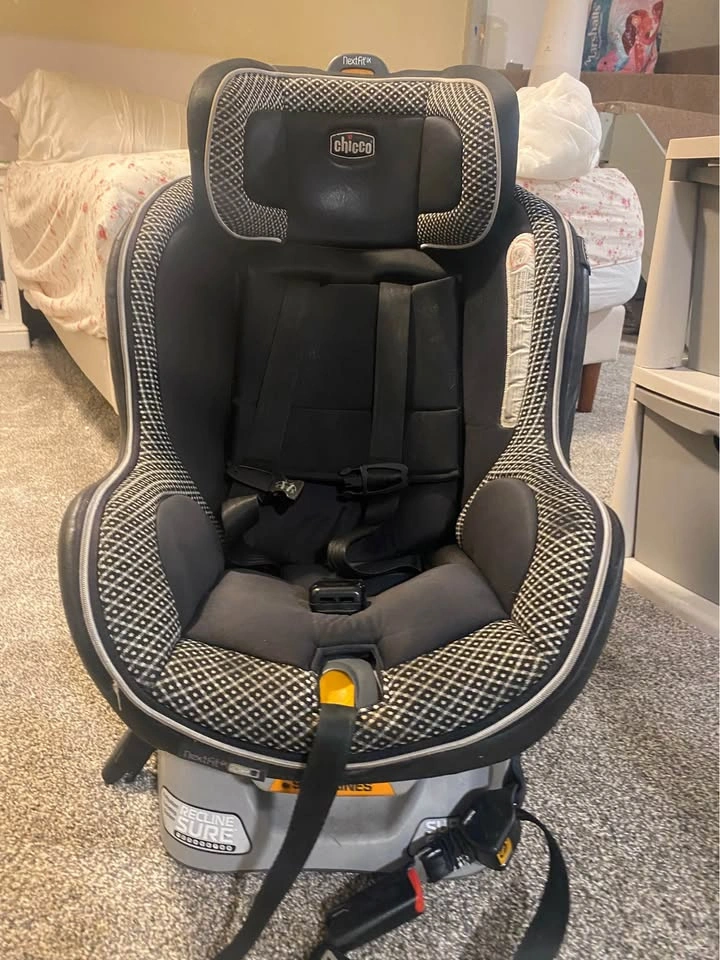 Chicco Extend To Fit Toddler Car Seat Retails $350 - photo 2