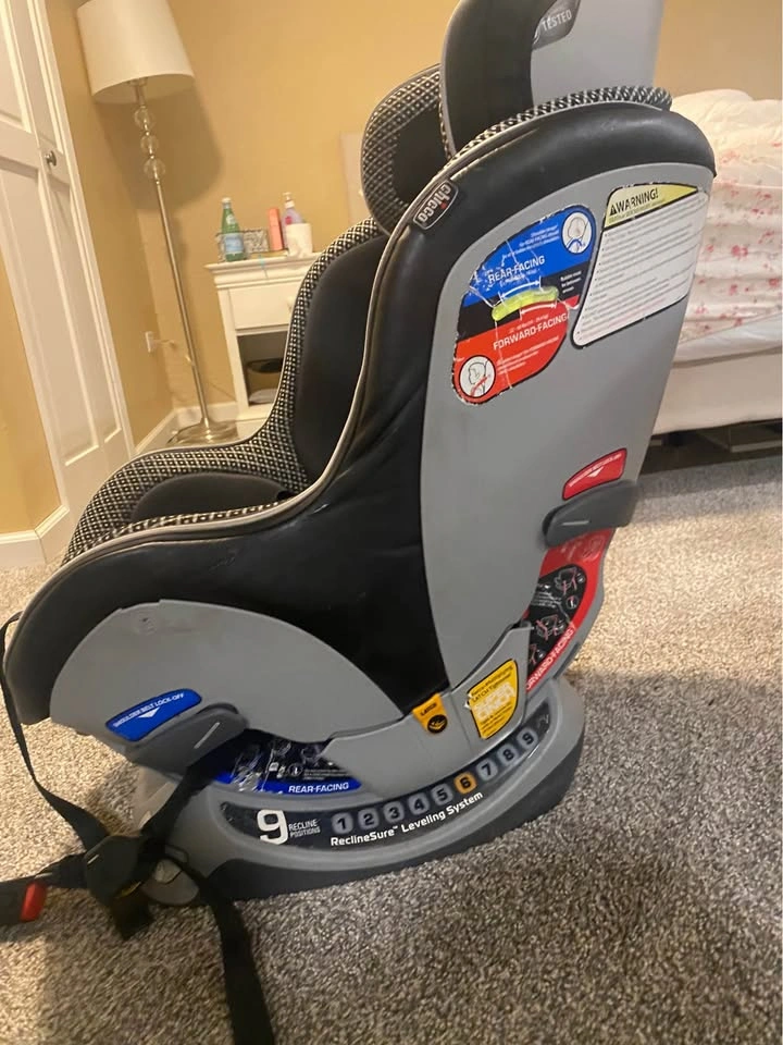 Chicco Extend To Fit Toddler Car Seat Retails $350 - photo 3