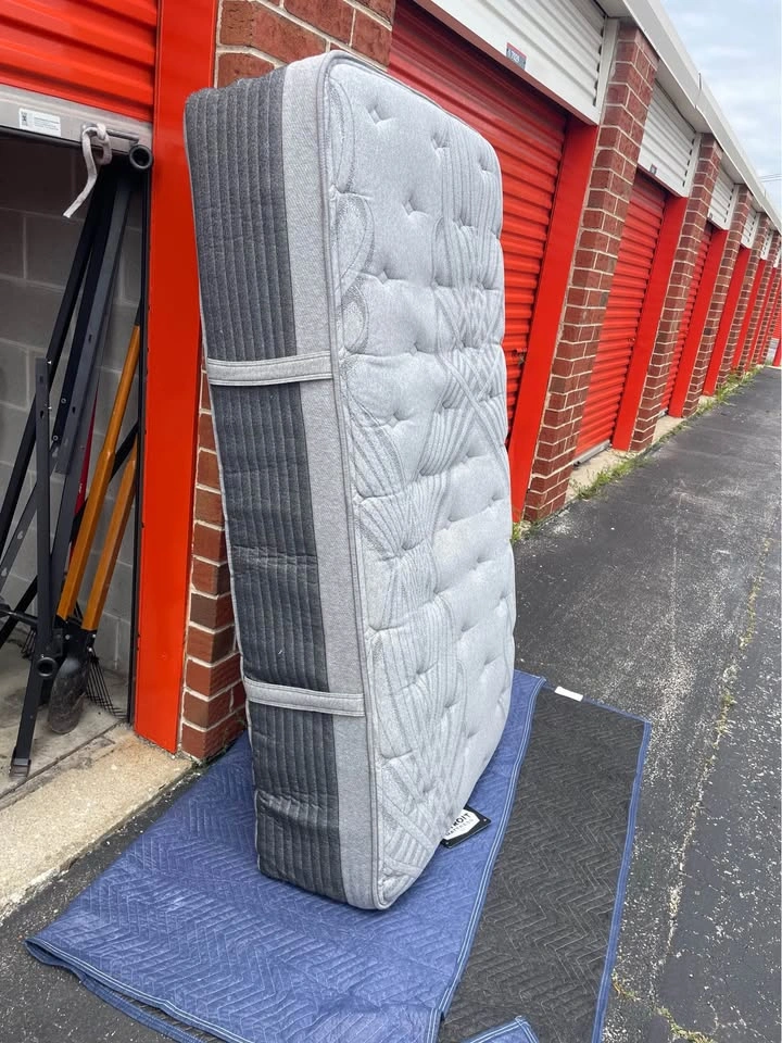 Hybrid High End Twin Mattress - photo 2