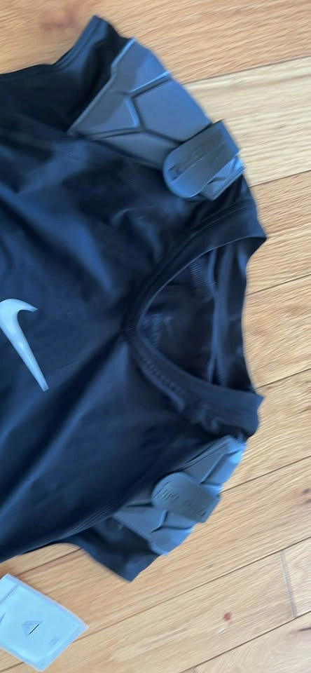 Nike Hyperstrong 4-Pad Football Undershirt - New With Tags - photo 2