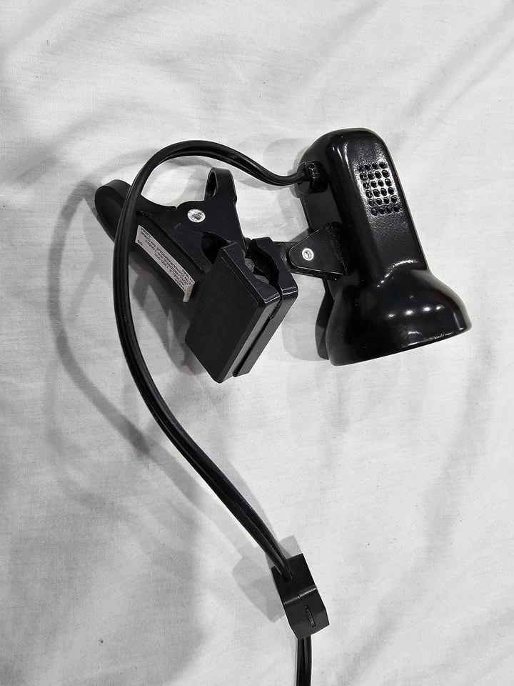Black Clip-On Desk Lamp GS-T00525