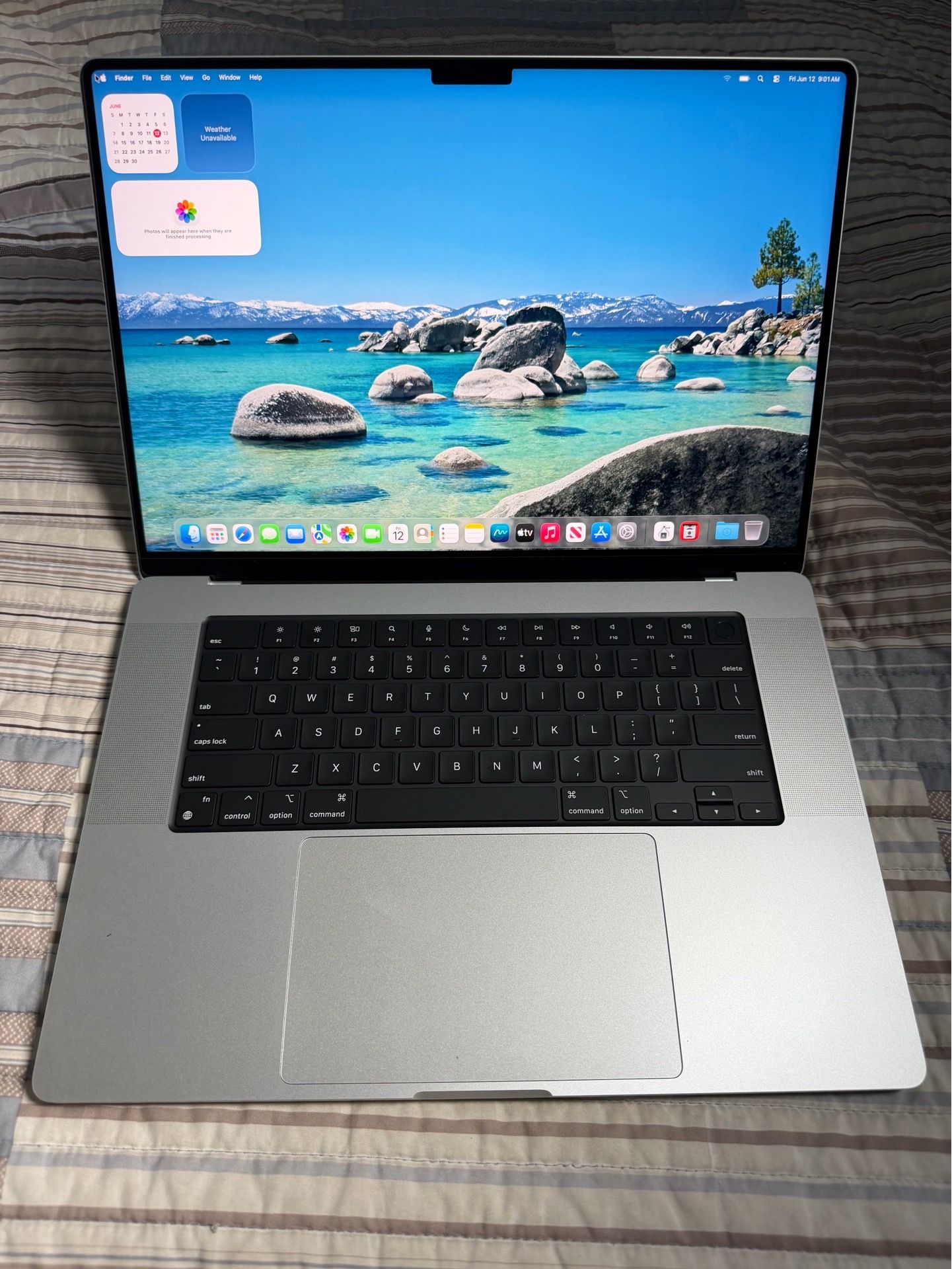 MacBook Pro m3 pro - photo 3