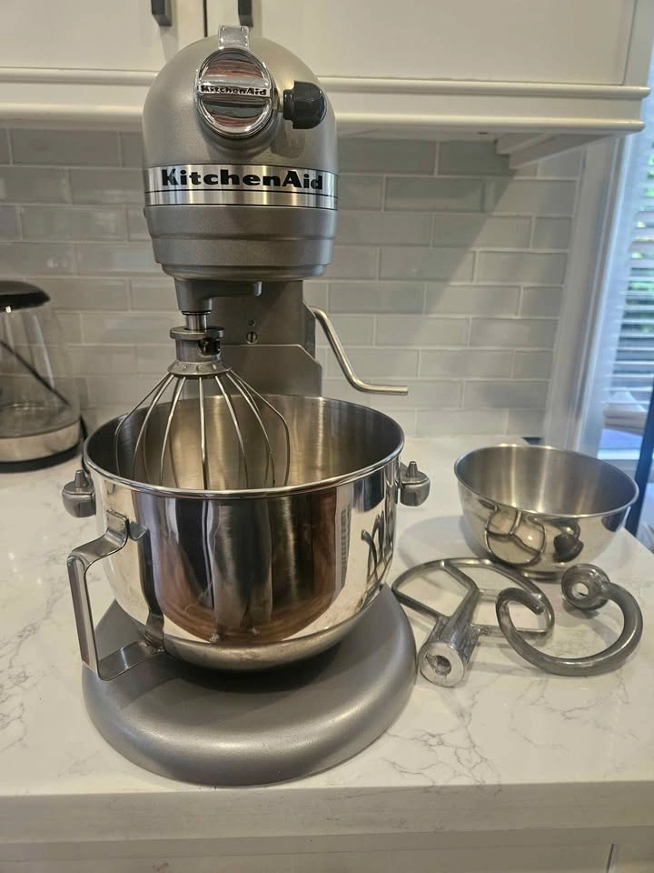 KitchenAid Professional HD 5-Qt Bowl-Lift Stand Mixer - Silver - photo 4