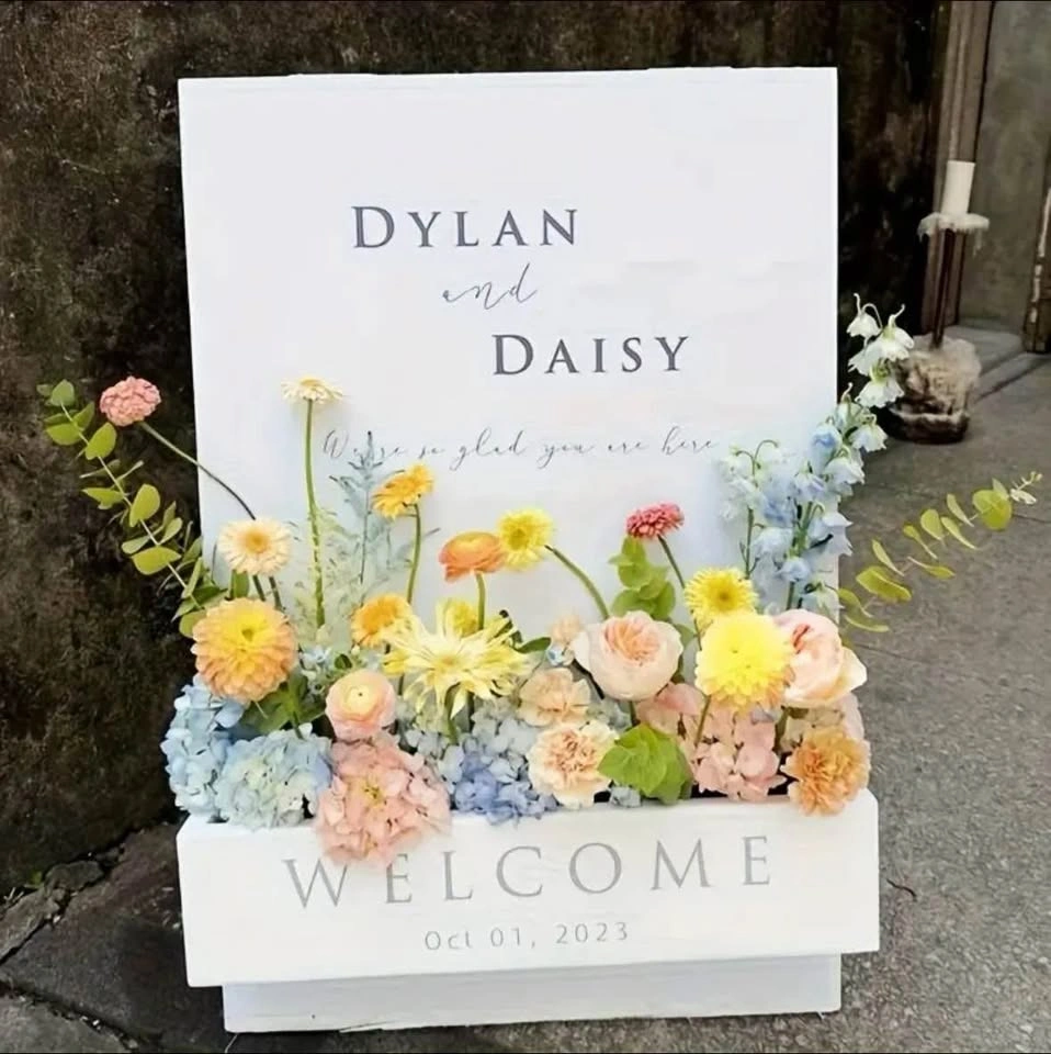 Floral welcome signs - photo 3