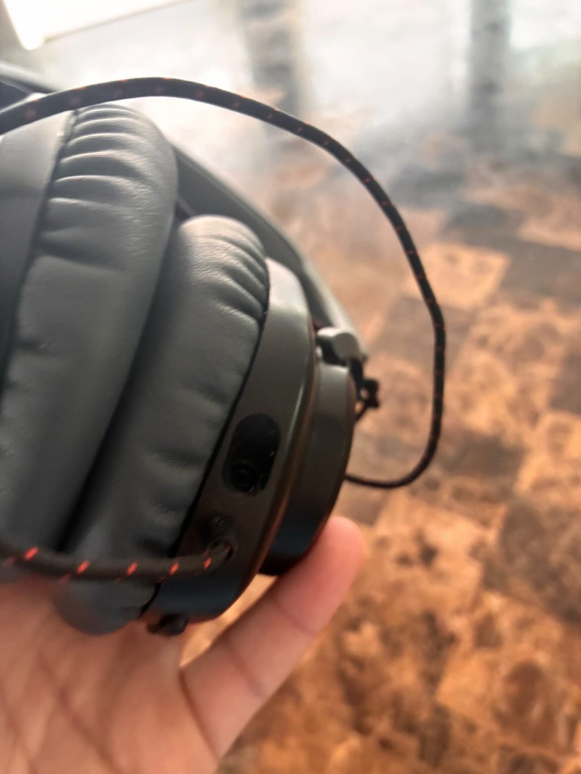 JBL headphones color black - photo 3