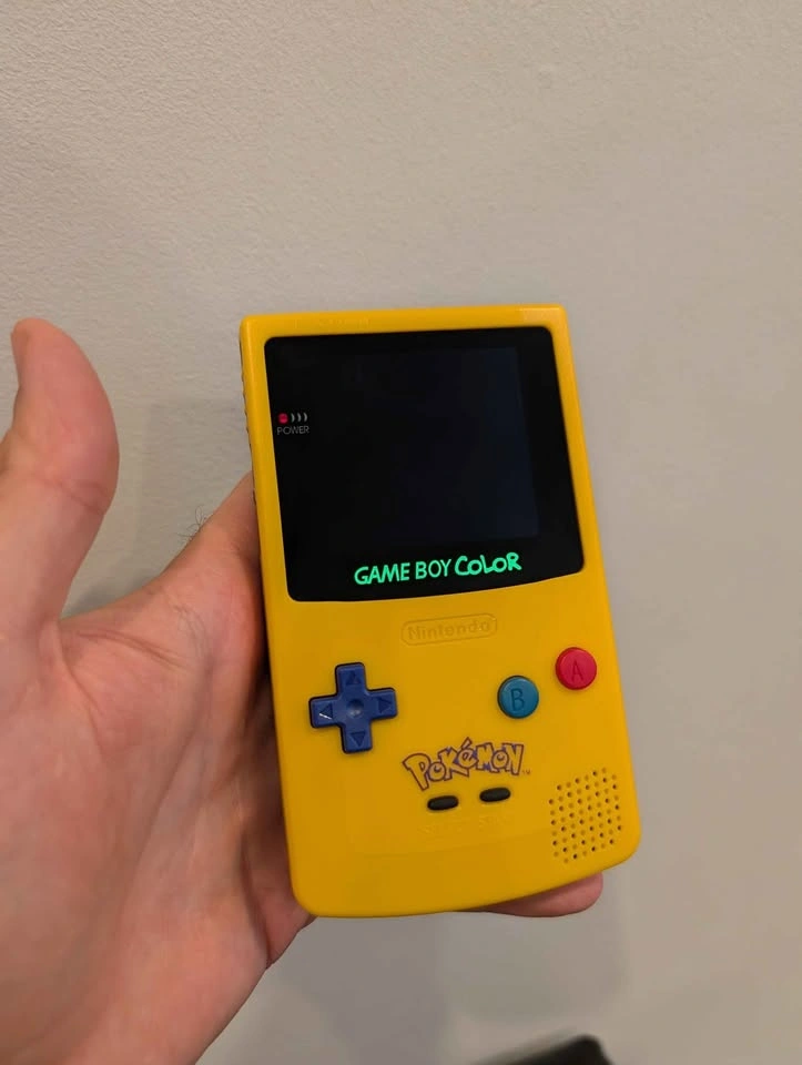 GameBoy Color - Pokemon Edition - OLED Display - photo 2