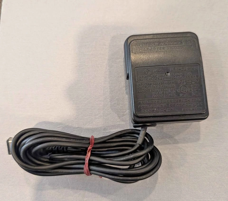 Nintendo GameBoy Advance SP original charging cable