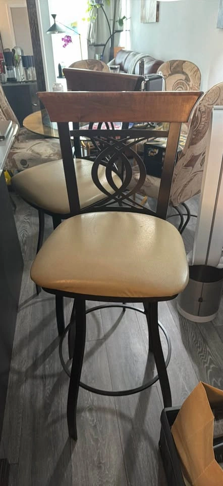 Set of 2 Swivel Metal Bar Stools - photo 2