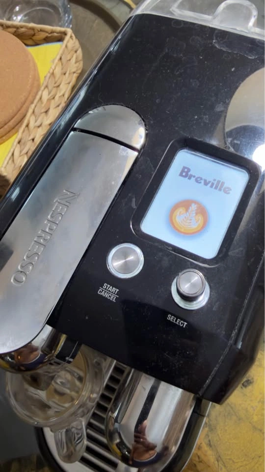 Nespresso Breville Creatista Plus Coffee Machine - photo 3