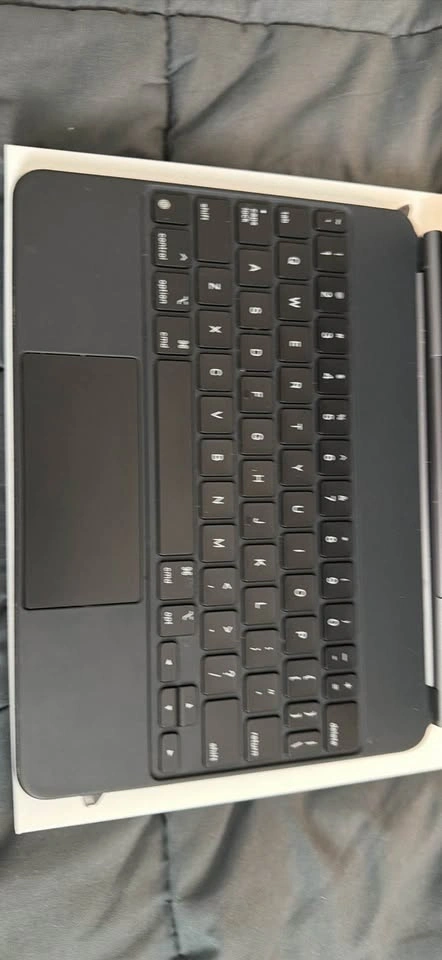 iPad Magic Keyboard - photo 4