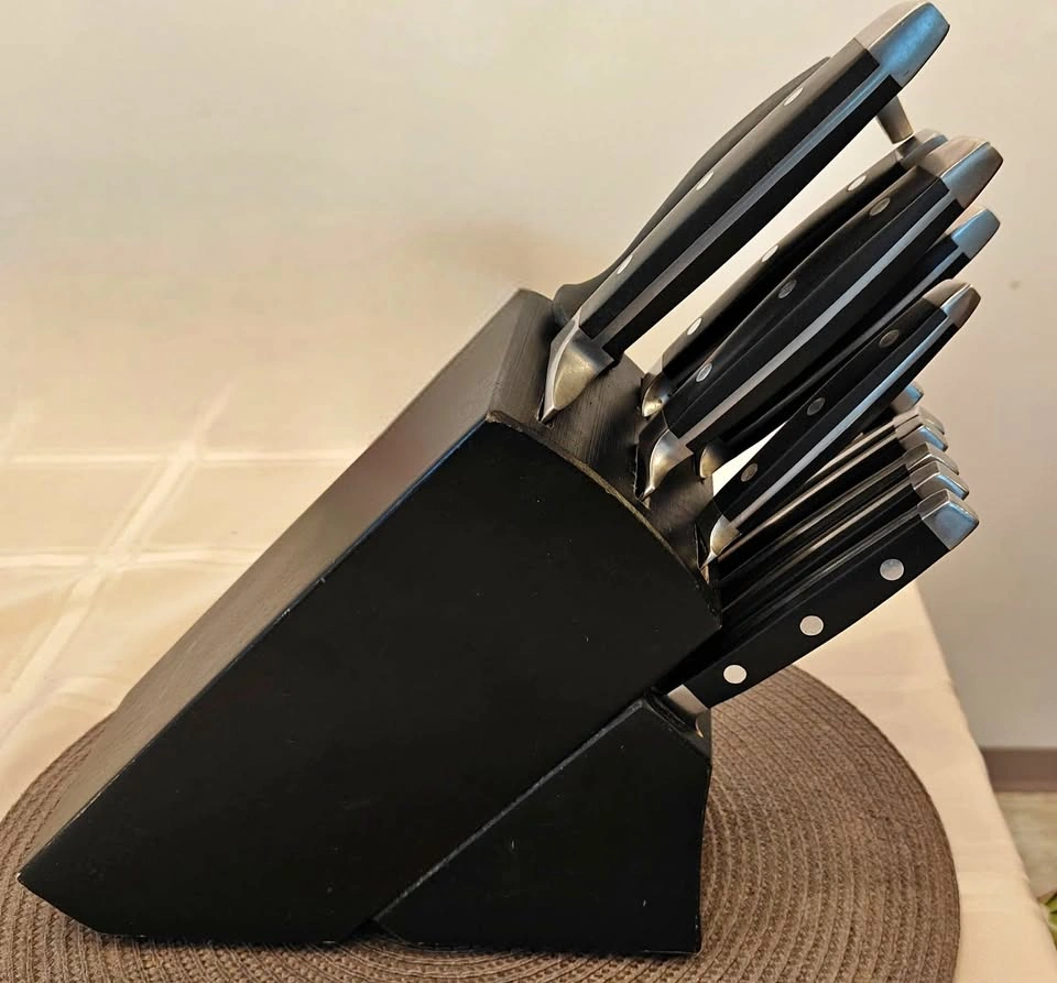 12-piece Kitchen Knife set with block