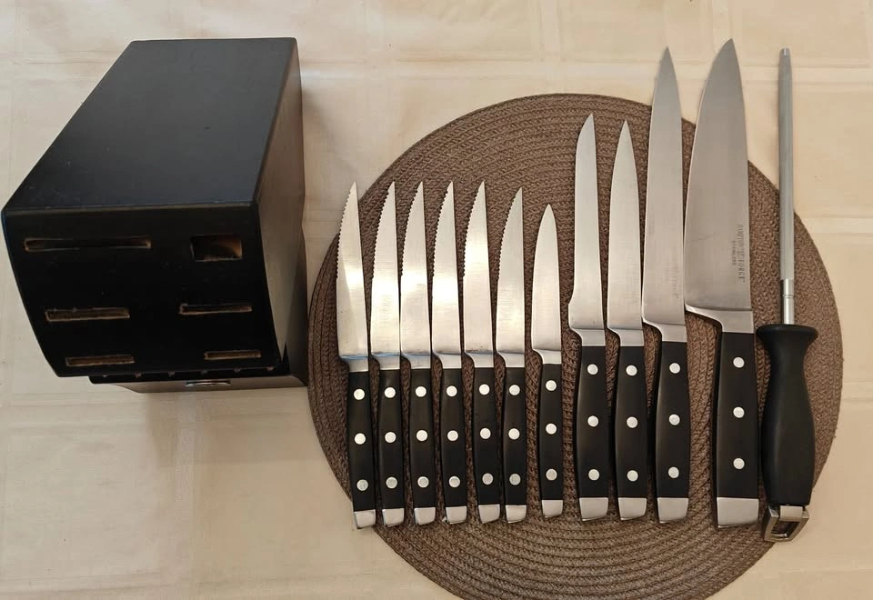 12-piece Kitchen Knife set with block - photo 3