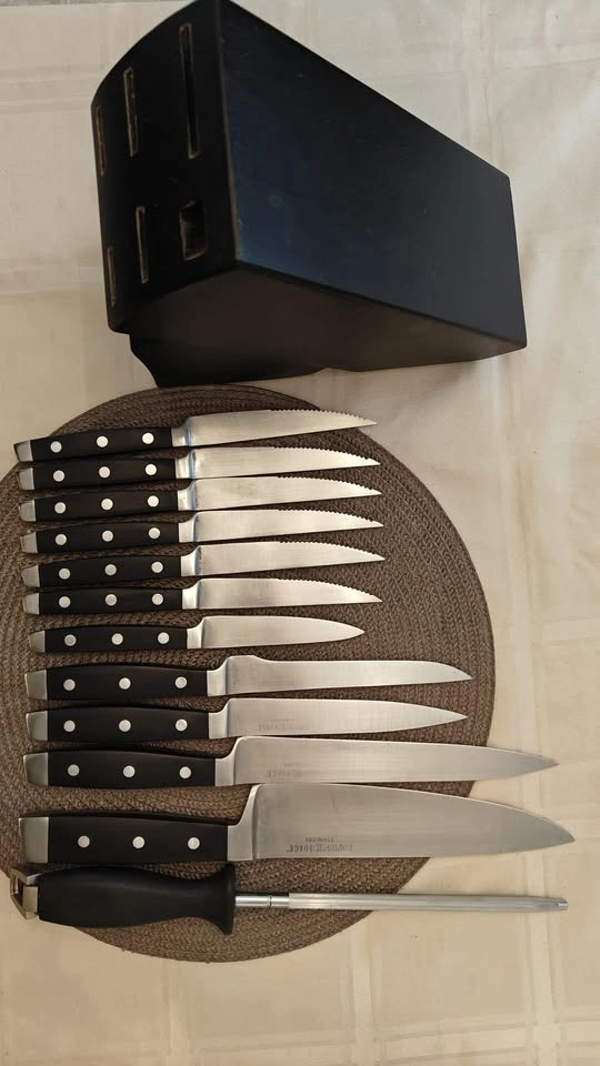 12-piece Kitchen Knife set with block - photo 4