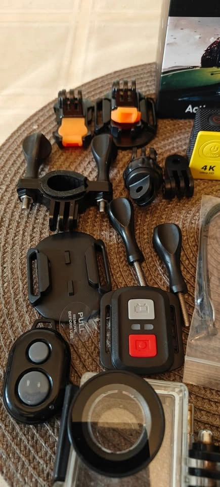 Eken 4K Ultra HD Waterproof Action camera bundle - photo 2