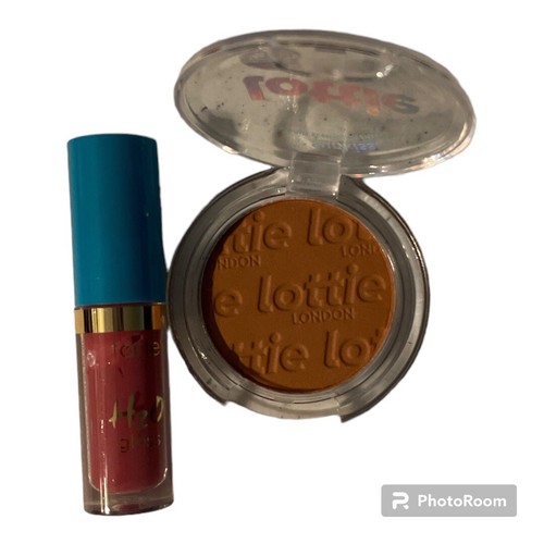 Tarte H2O Gloss and Lottie Bronzer Bundle (2) - photo 3