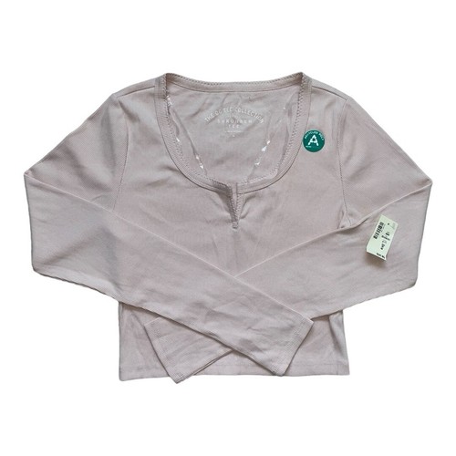 Long Sleeve Cropped Henley Shrunken Tee