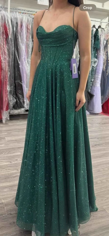 For Sale: Stunning Emerald Green Prom Dress (Size 4) - photo 2
