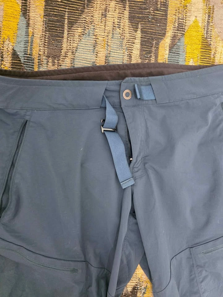 Arc’teryx Palisade Pants – Men’s 36/32 - photo 2