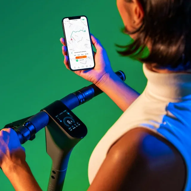 2025 Premium Escooter - 30 km Range - Max 720Watt Motor image indicator(6)